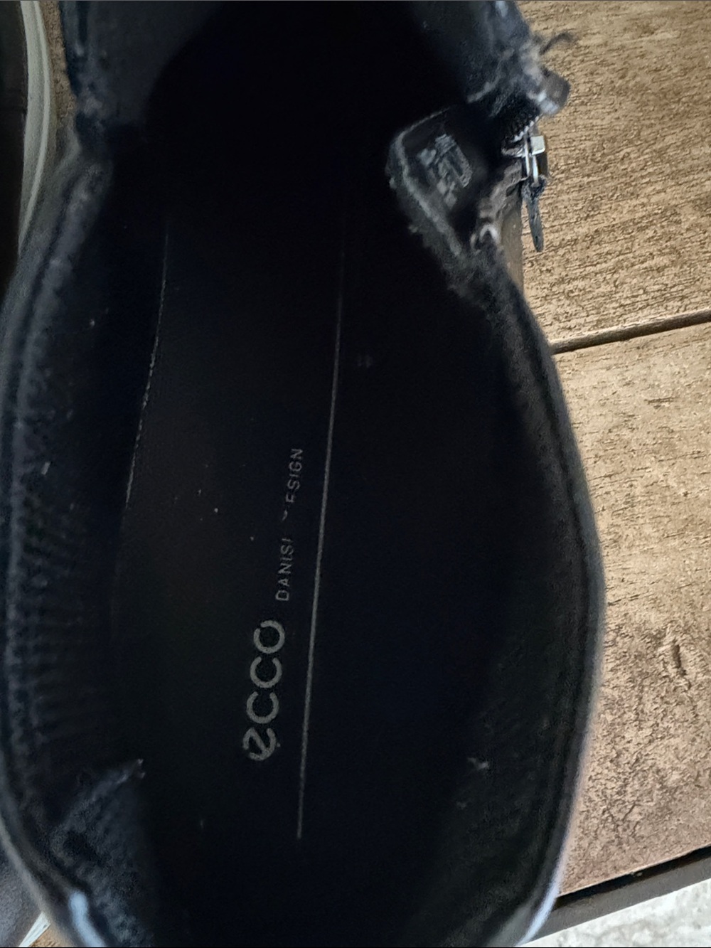 Ecco Black Leather Zip Sneakers with White Sole - Picture 4 of 6